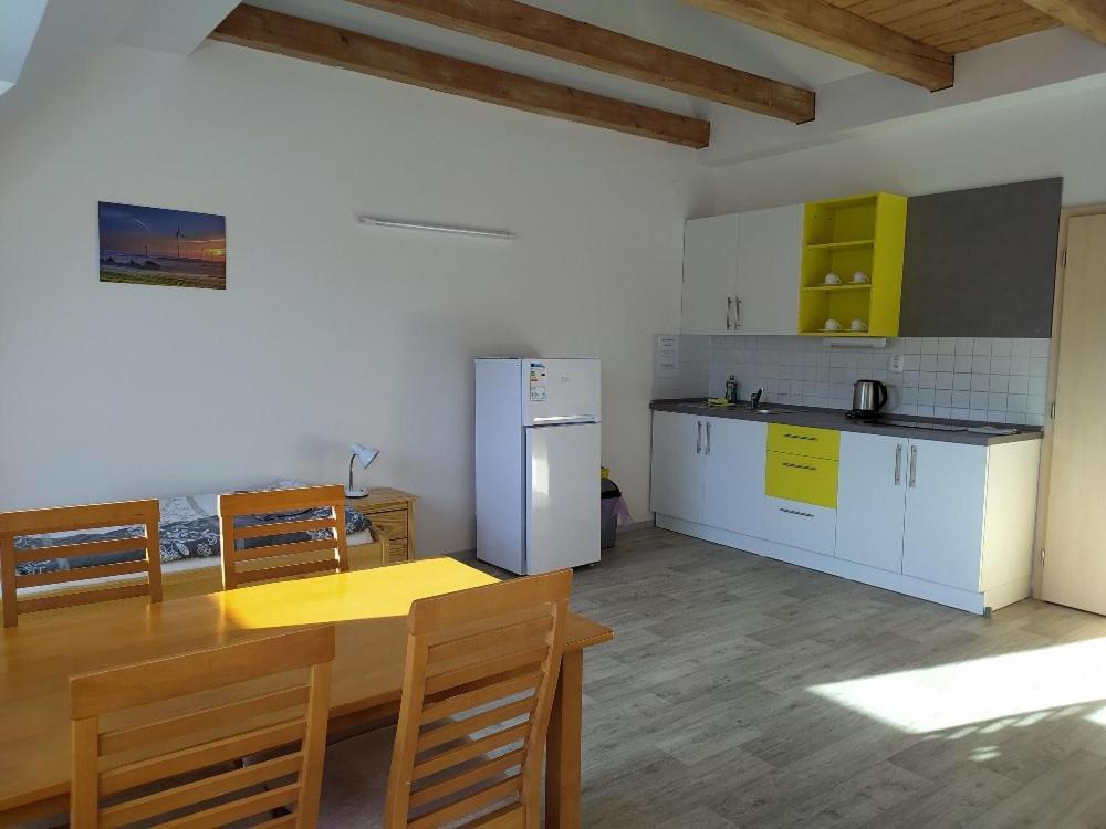 Apartmany Dalov Штернберк Экстерьер фото